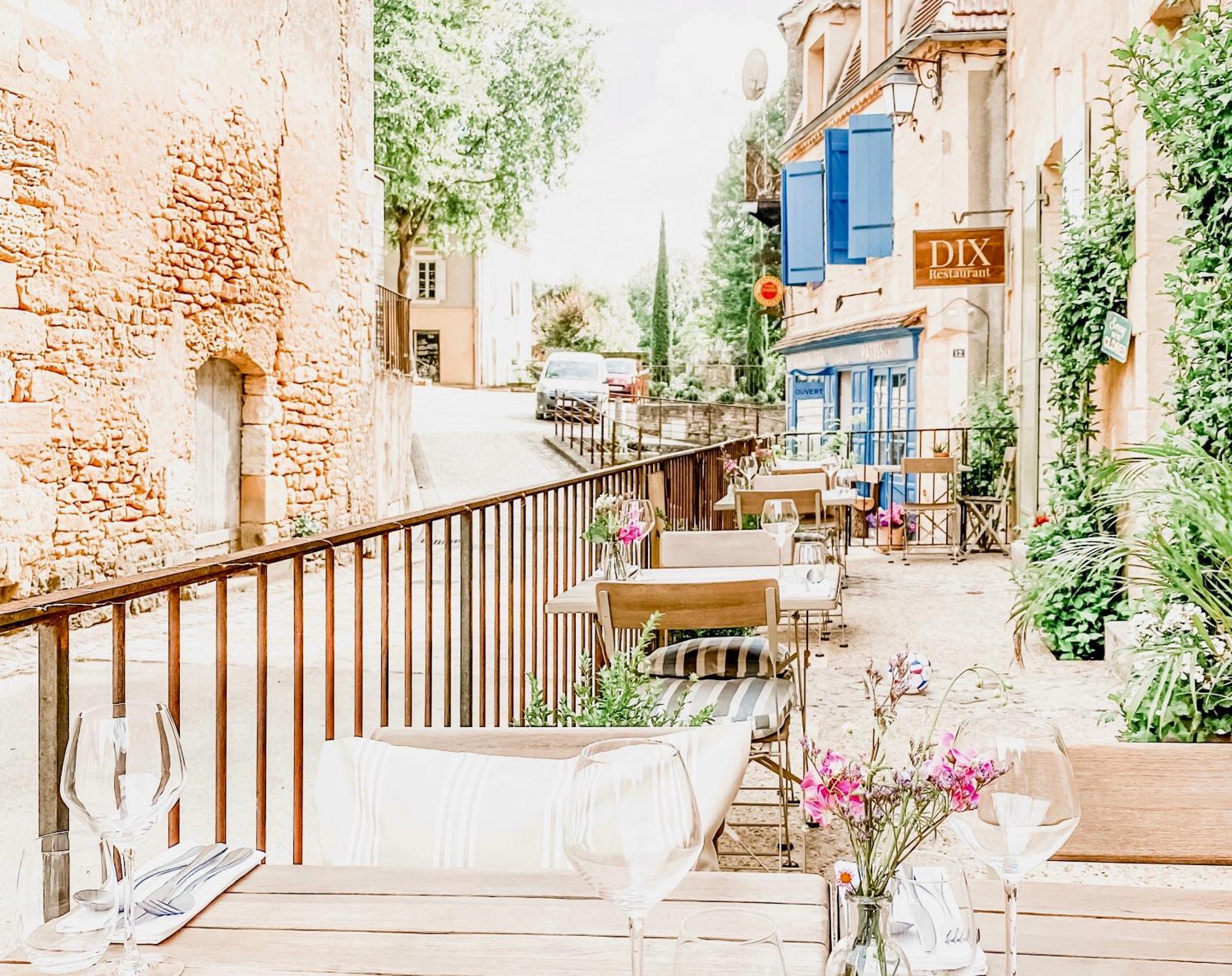 Dix Restaurant & Chambres D'Hotes, Sainte-Alvere, Dordogne Exterior foto